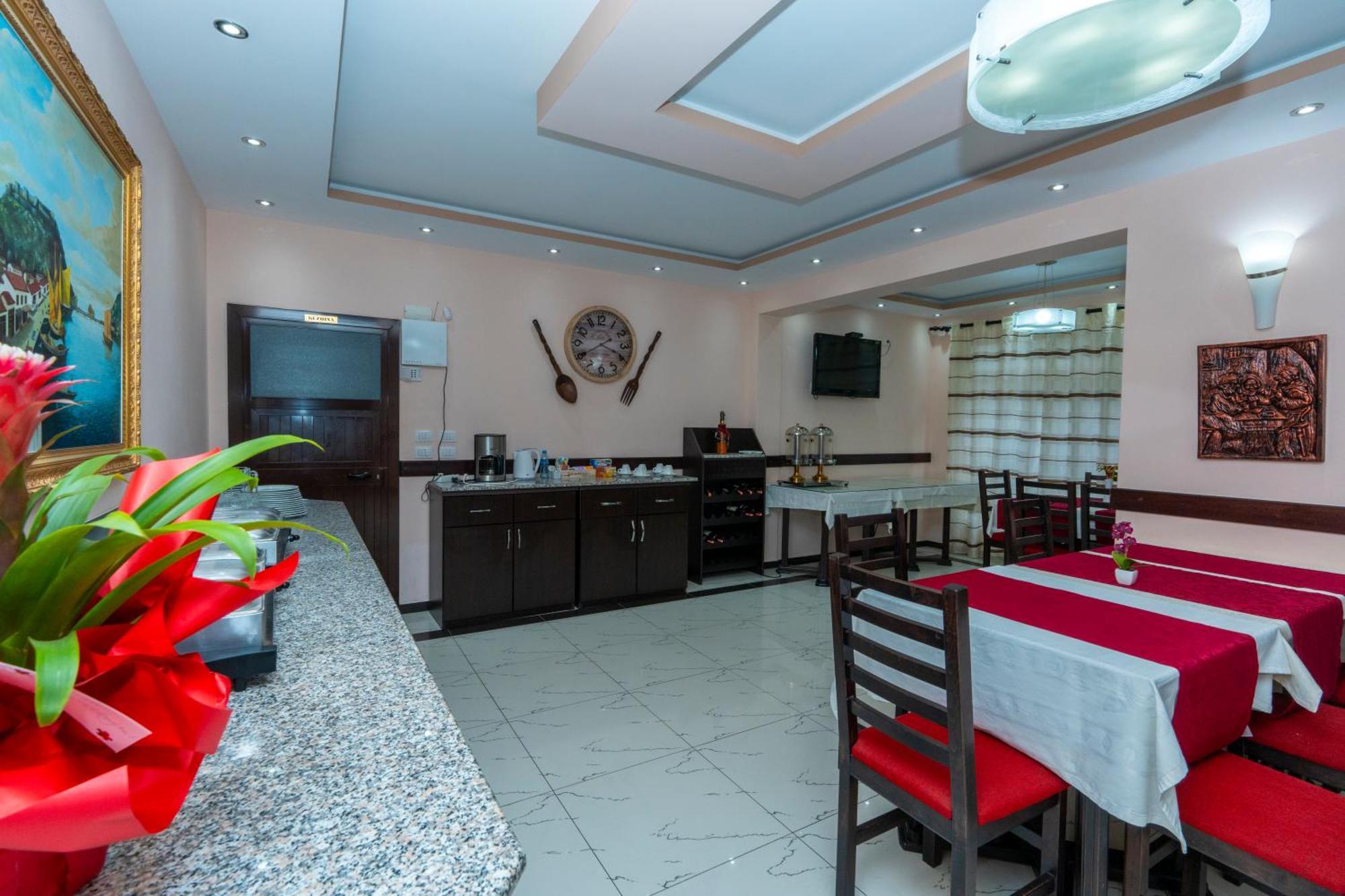 Hotel Albania Velipojë Екстериор снимка