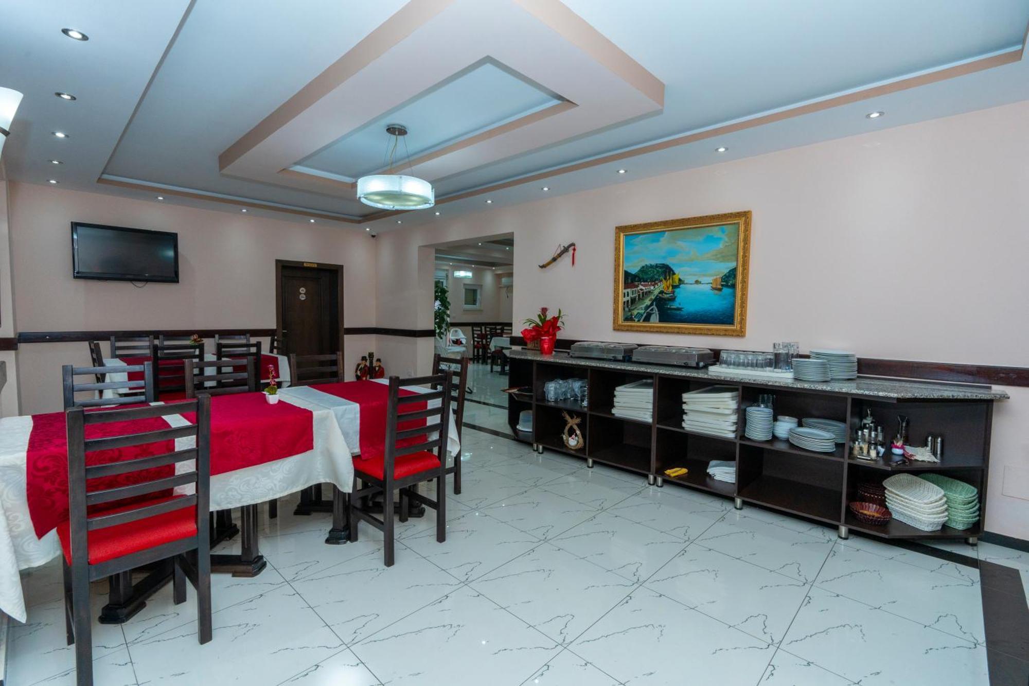 Hotel Albania Velipojë Екстериор снимка