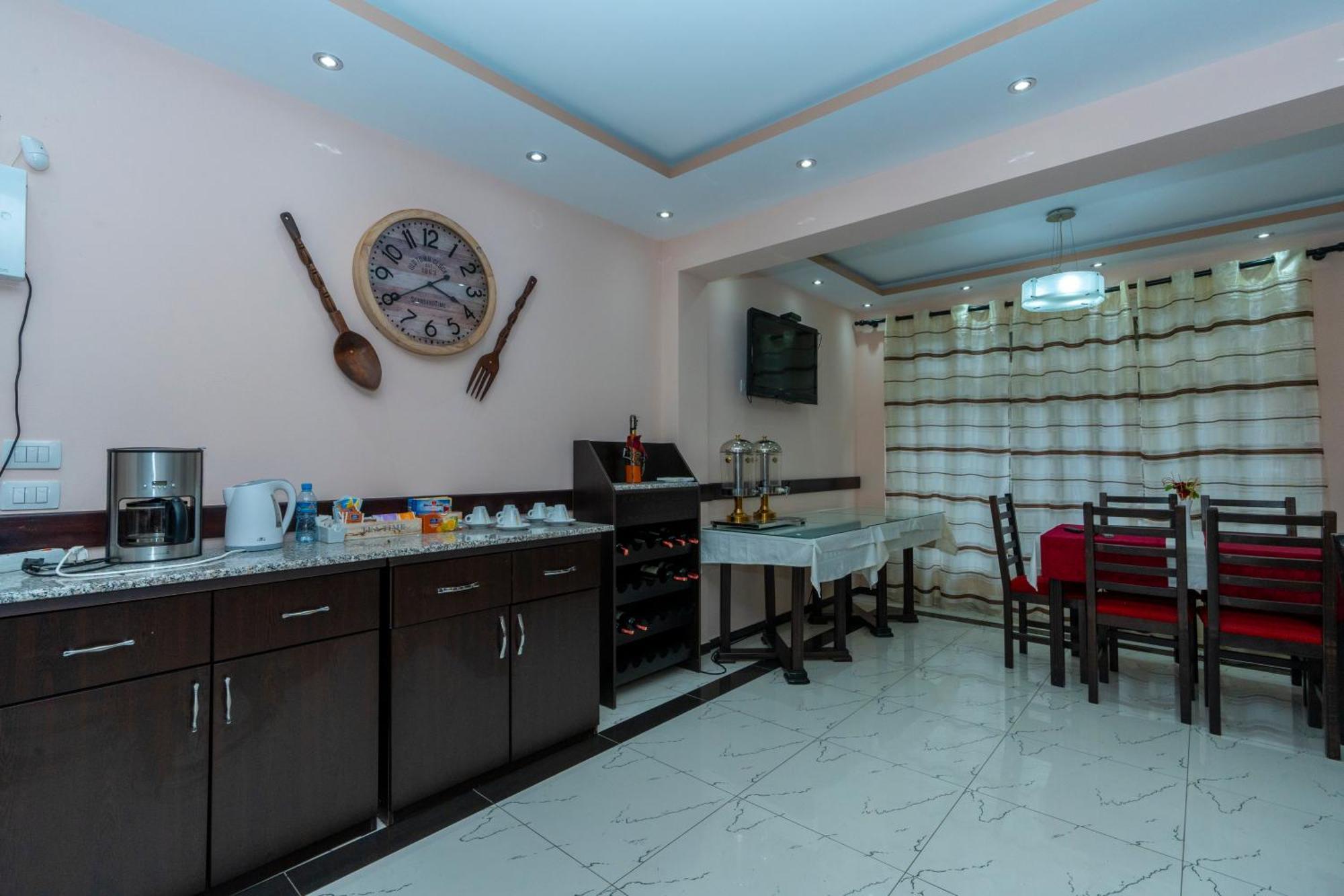 Hotel Albania Velipojë Екстериор снимка